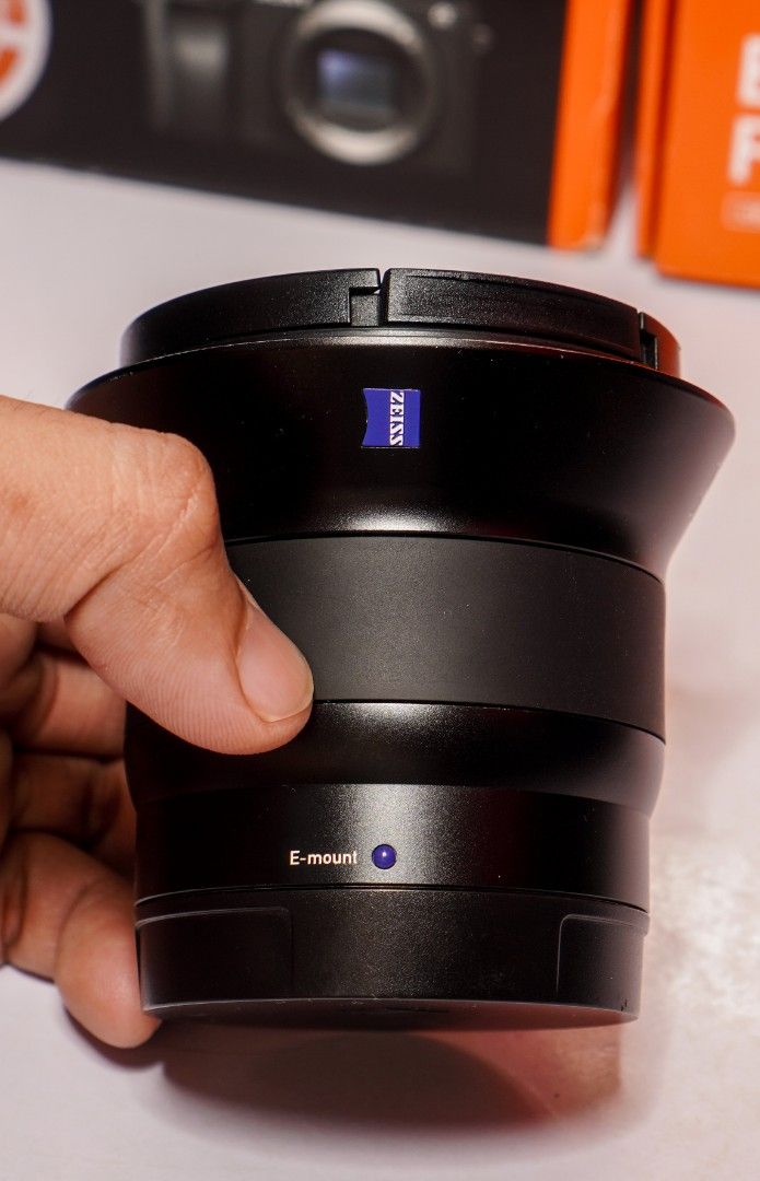Zeiss touit 1 (Category: Lens & Kits) located in Paranaque City. Submitted by gheetahryztah (Listing ID 1356153596, Image 2). Description: used but in good working condition galing us, no issues clean glass with front cover and rear cap pickup only at San Dionisio Paranaque.