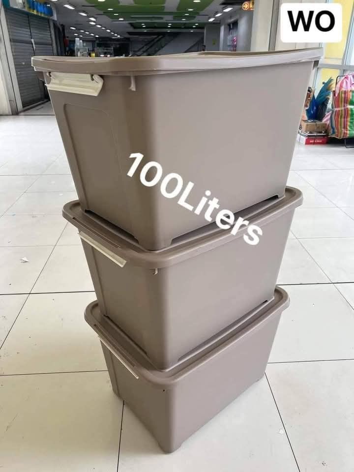 100L storage box (Category: Storage Boxes & Baskets) located in Manila. Submitted by dolorchris69891 (Listing ID 1361089808, Image 1). Description: ONHAND ONHAND 100 LITERS MOCHA STORAGE BOX THIS IS TOO BIG, GUYS! FORDA AESTHETIC FERSON NOWADAYS! IT'S BEAUTIFUL BECAUSE IT'S NICE TO THE EYES 👁️👁️ PERFECT CONTAINER OF CLOTHES, BLANKETS, BEDSHEETS PERFECT CONTAINER OF UNUSED THINGS SO IT DOESN'T GET DIRTY AND SPREAD. PERFECT CONTAINER OF RICE! AT 