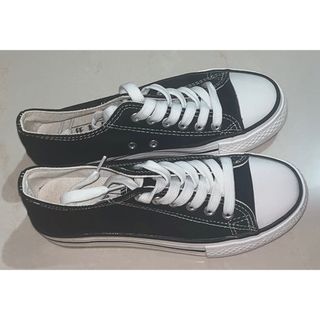 黑白帆布鞋/運動鞋64215240444546110