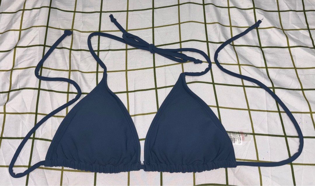 Bench swimsuit swim wear blue string summer (Category: Bikinis & Swimsuits) located in Taguig. Submitted by de.clutter_manila (Listing ID 1361123135, Image 1). Description: wore it once ❗️Size: large ❗️Color: blue Didn’t use the bottom. Used the top once. - padded - polyester & elastane Bought this for 599 .