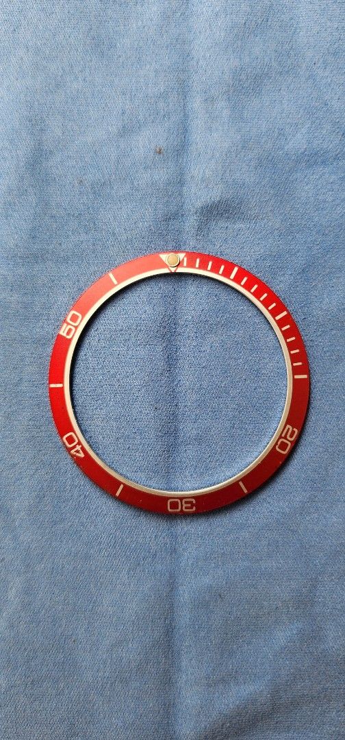 Bezel insert for seiko turtle (Category: Men's Watches) located in Taguig. Submitted by masterbert (Listing ID 1361086118, Image 1). Description: for seiko turtle slightly negotiable.