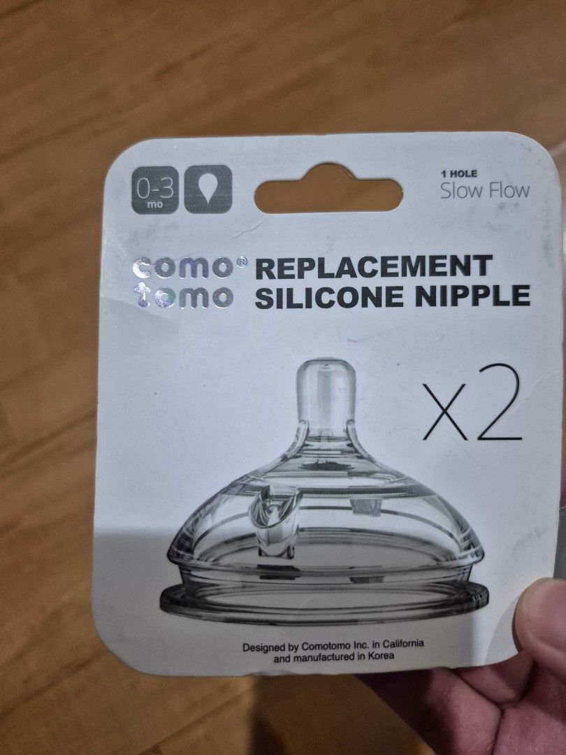 Como Tomo 5oz Feeding Bottle (Category: Breastfeeding & Bottle Feeding) located in Quezon City. Submitted by purpleskies0122 (Listing ID 1361189005, Image 2). Description: Take all. Used feeding bottles Free unused replacement silicone nipple Location: QC.