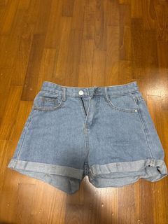 (Category: ) located in . Submitted by clvrkr (Listing ID 1361172470, Image 1). Description: .