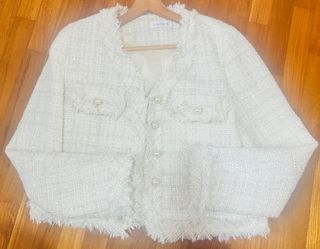(Category: ) located in . Submitted by xinny99 (Listing ID 1361112776, Image 1). Description: .