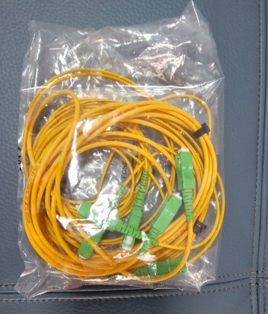 Fibre optic & UTP cable
