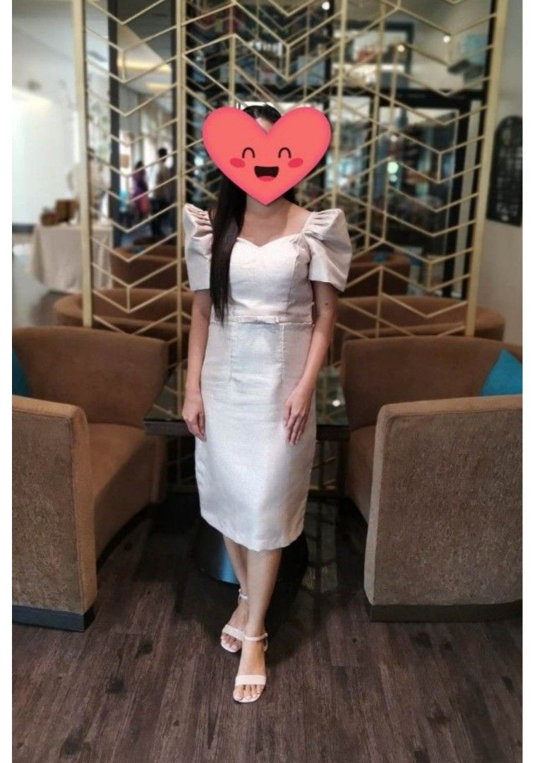 Filipiniana dress (Category: Traditional & Ethnic wear) located in Taguig. Submitted by marieposa21 (Listing ID 1360615585, Image 1). Description: Small-medium size No flaws good as new.. Used once sa event lang for 3 hrs..