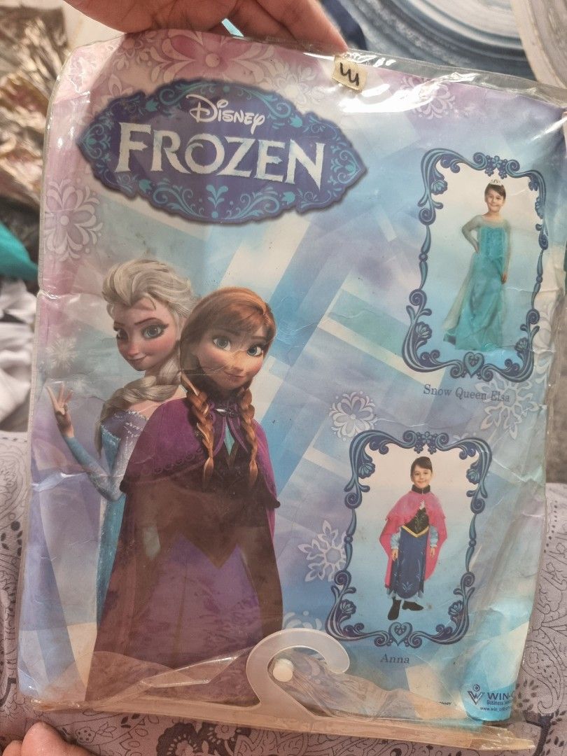 Frozen Costume Complete Set (Category: Babies & Kids Fashion) located in Makati City. Submitted by PeppermintPanda (Listing ID 1361123510, Image 3). Description: Anna Frozen in Summer Costume with wig.