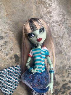(Category: ) located in . Submitted by mxnsterx (Listing ID 1361054630, Image 1). Description: .
