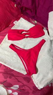(Category: ) located in . Submitted by mostunder15sgd (Listing ID 1361159915, Image 1). Description: .