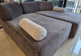 (Category: ) located in . Submitted by randomseller38 (Listing ID 1361145082, Image 1). Description: .