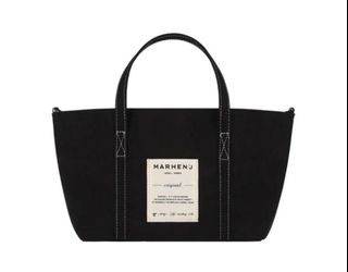(Category: ) located in . Submitted by hazelnutshopping (Listing ID 1361099518, Image 1). Description: .
