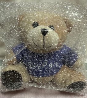 (Category: ) located in . Submitted by shopaholix2 (Listing ID 1361157674, Image 1). Description: .