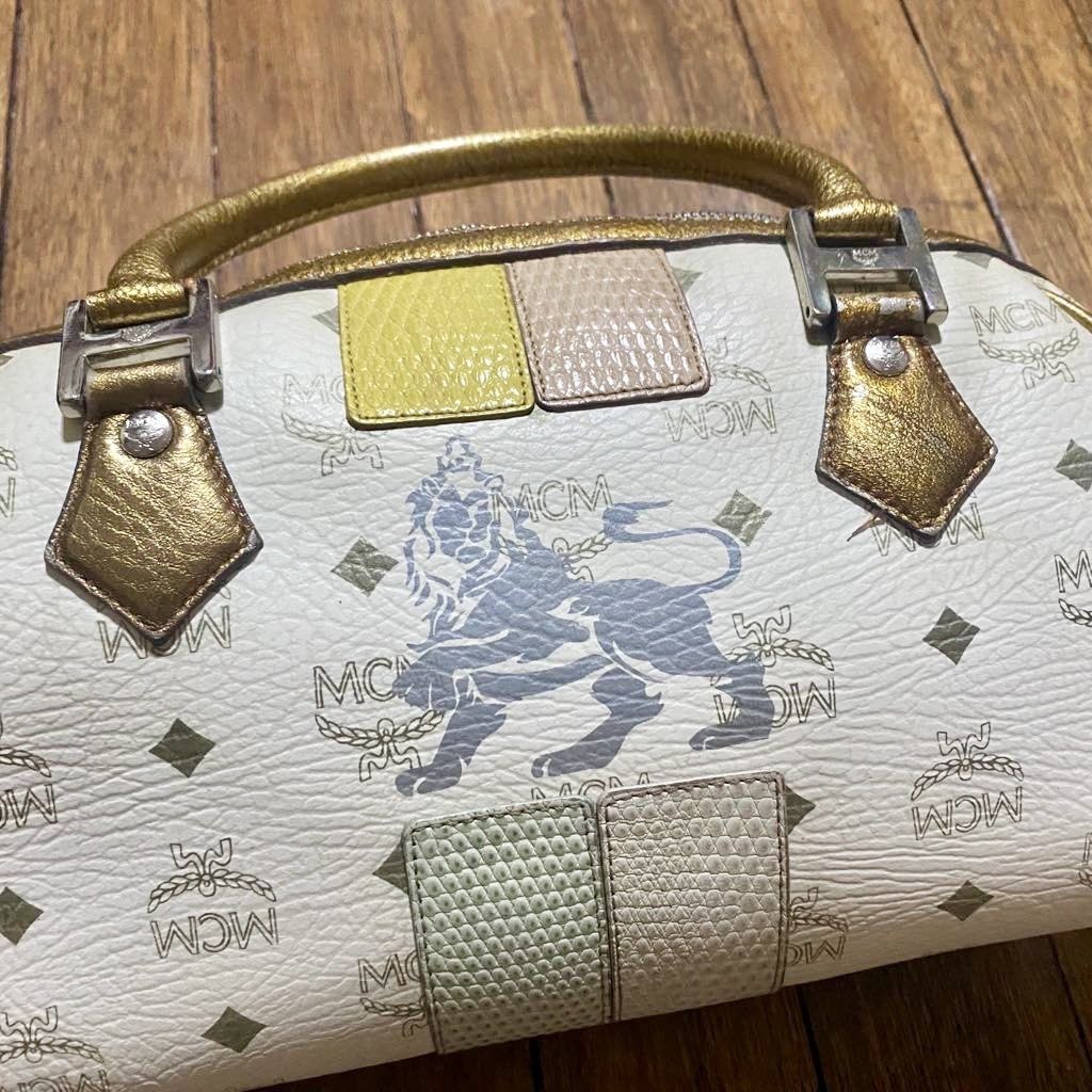 MCM RARE RIVERA STYLE (Category: Luxury Bags & Wallets) located in Cebu City. Submitted by since1898 (Listing ID 1361086988, Image 2). Description: MCM RARE RIVERA STYLE HAND BAG.