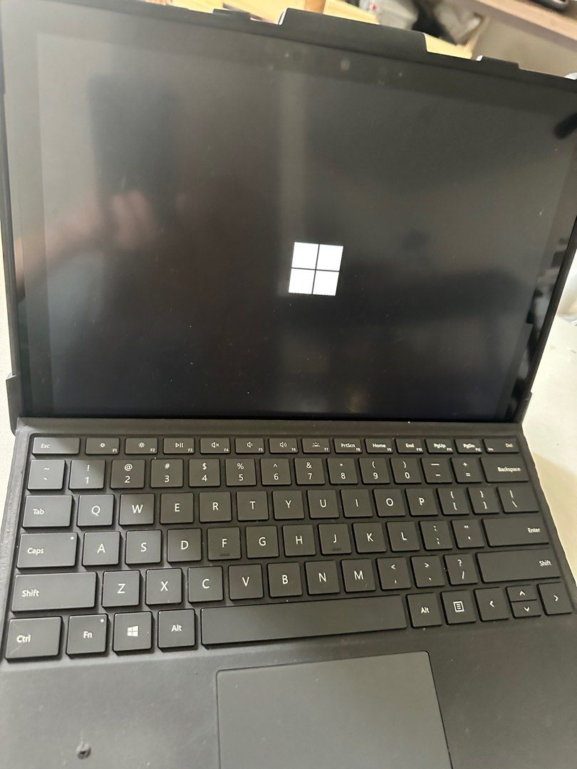 Microsoft Surface Pro 7 Tablet Laptop with Accessories (Category: Laptops & Notebooks) located in Quezon City. Submitted by n0406 (Listing ID 1361185935, Image 2). Description: Microsoft Surface Pro 7 Tablet Laptop Accessories included: UAG Hard Protective Case Type Cover Surface Keyboard Surface Pen Kensington Lock MOP: Bank transfer, GCash Note: No issue on the unit itself. Issue is on type cover keyboard where natutuklap na ng konti yung cover