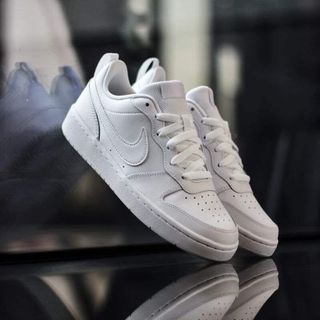 (Category: ) located in . Submitted by mari_kicks (Listing ID 1361157046, Image 1). Description: .