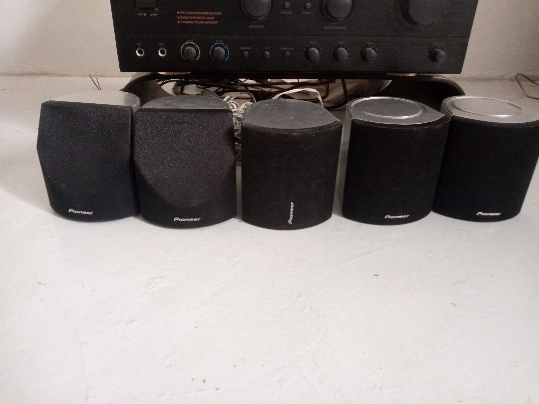 Pioneer Sorround Sound System (Category: Soundbars, Speakers & Amplifiers) located in General Trias. Submitted by dwyane09 (Listing ID 1361070895, Image 2). Description: as is untested.