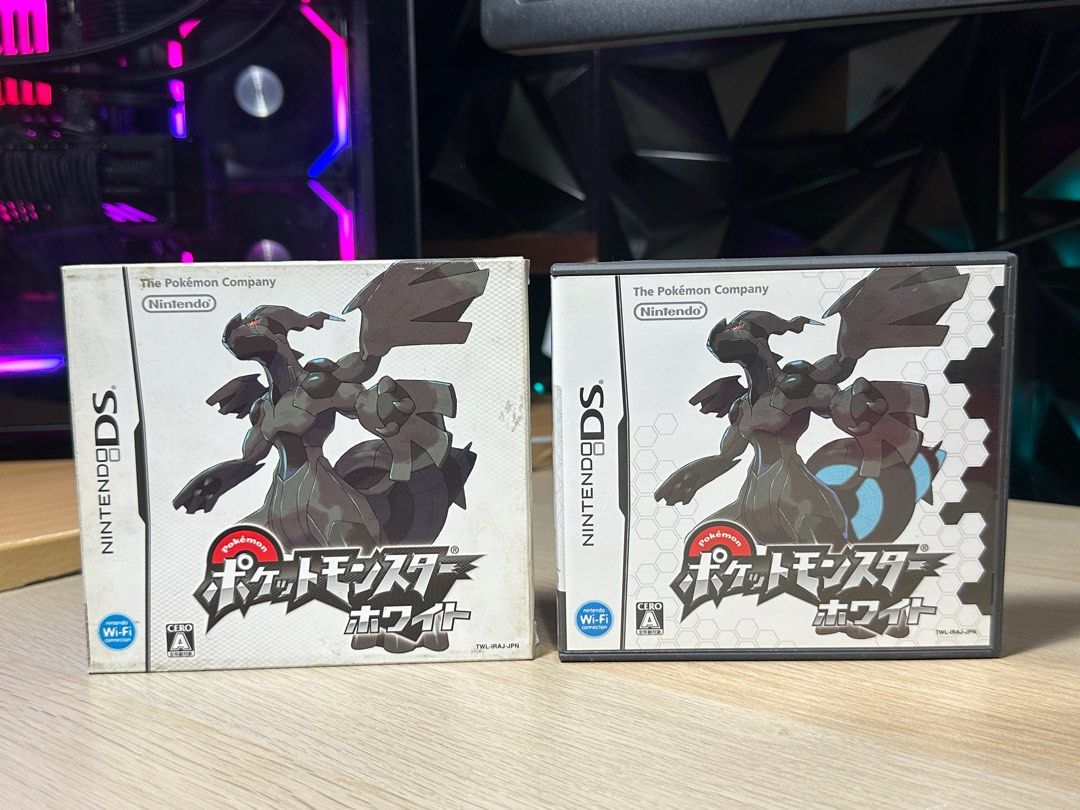 Pokemon White (JP) CIB (Category: Nintendo) located in Las Pinas. Submitted by ardaveramirez (Listing ID 1361058893, Image 2). Description: Pokemon White (JP) CIB Working. Complete in Box. Good Condition Complete Manuals and Papers Art Box - good condition Game Box - excellent condition Price: 3,999 Not rush MOP: Gcash/Bank Transfer MOD: Lalamove/Grab.