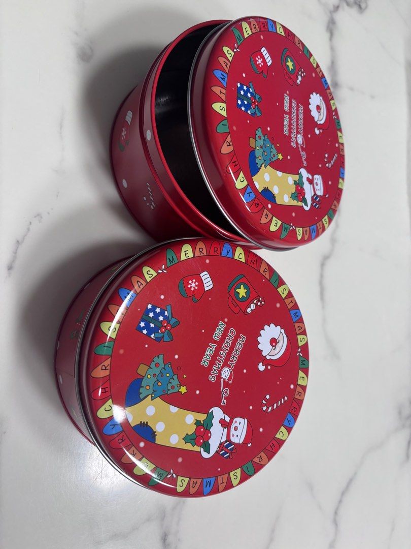 Round containers