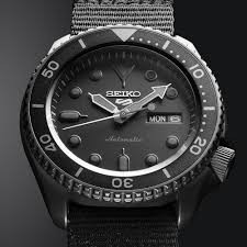 (Category: ) located in . Submitted by watch.enthusiast (Listing ID 1361173056, Image 1). Description: .
