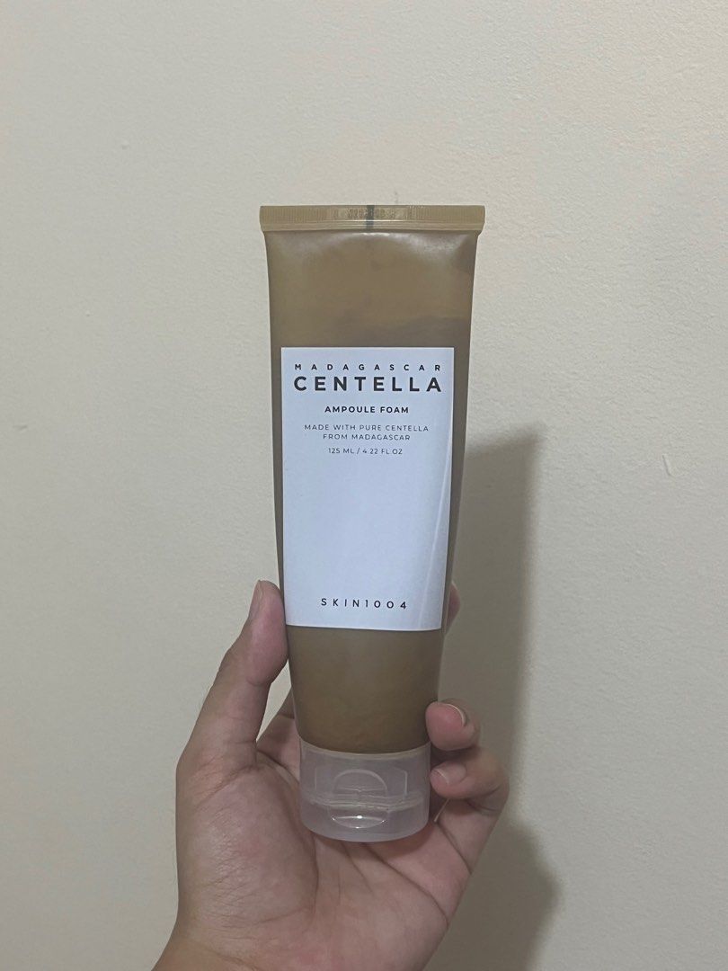 skin1004 madagascar centella ampoule foam (Category: Face Care) located in Tuguegarao City. Submitted by noellestyles (Listing ID 1361080133, Image 1). Description: skin1004 madagascar centella ampoule foam (125ml) authenticity guaranteed 💯🧴 rest assured that the product was used hygienically 🤍 around 85% more left (as you can see in the last pic) -very tipid gamitin because it’s really foamyyyy! 🧼🫧 -really good for double cleansing! bought 