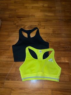 (Category: ) located in . Submitted by kitschyskies (Listing ID 1361186152, Image 1). Description: .