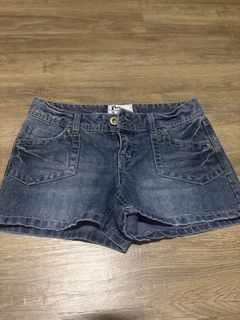 (Category: ) located in . Submitted by joraeng (Listing ID 1361167558, Image 1). Description: .
