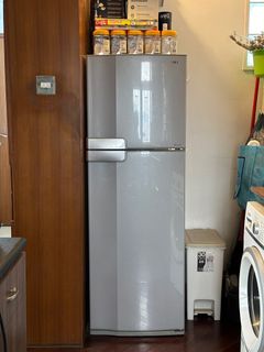 （分類：）位於 。 由 notamazon 提交（商品編號 1361072247，圖片 1）。簡介： 。