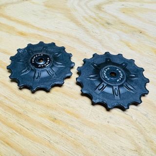 （分類：）位於 。 由 avia3333 提交（商品編號 1361163146，圖片 1）。簡介： 。