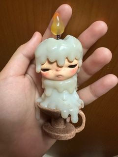 (Category: ) located in . Submitted by heewonstore (Listing ID 1361126185, Image 1). Description: .