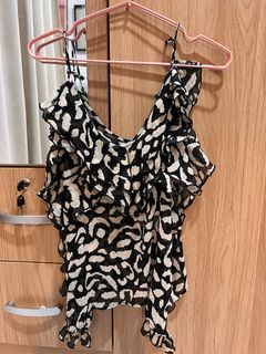 (Category: ) located in . Submitted by dgv20 (Listing ID 1361144783, Image 1). Description: .