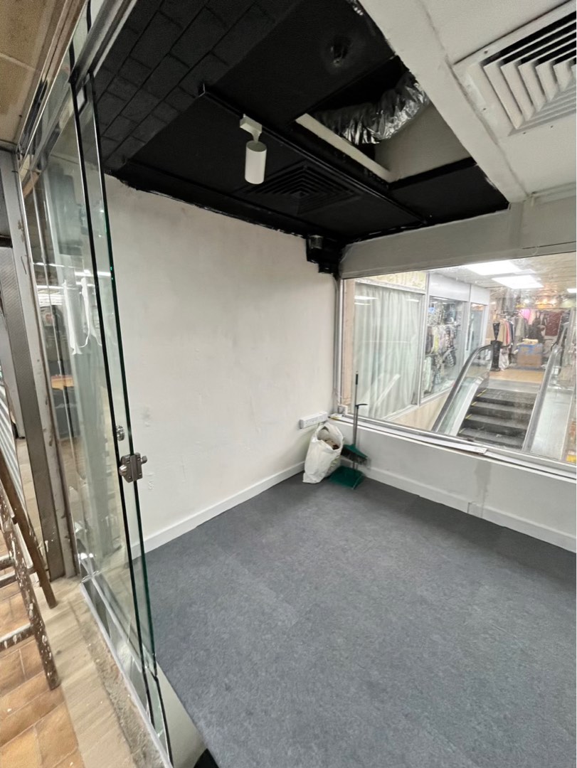 80 ft owner's release, Tuen Mun Wan Po Shopping Centre63438814706947113