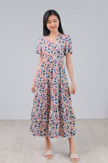 (Category: ) located in . Submitted by leinarepurposecloset (Listing ID 1361204229, Image 1). Description: .