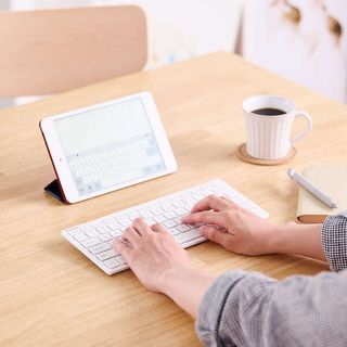 ♡Japanese Brand♡ Portable Bluetooth Keyboard "Lightweight x Slim" White64168408912899110