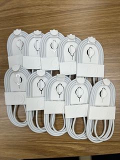 （分類：）位於 。 由 livia_finds 提交（商品編號 1361216578，圖片 1）。簡介： 。