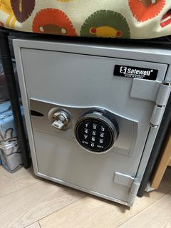 （分類：）位於 。 由 awwccc 提交（商品編號 1361291695，圖片 1）。簡介： 。