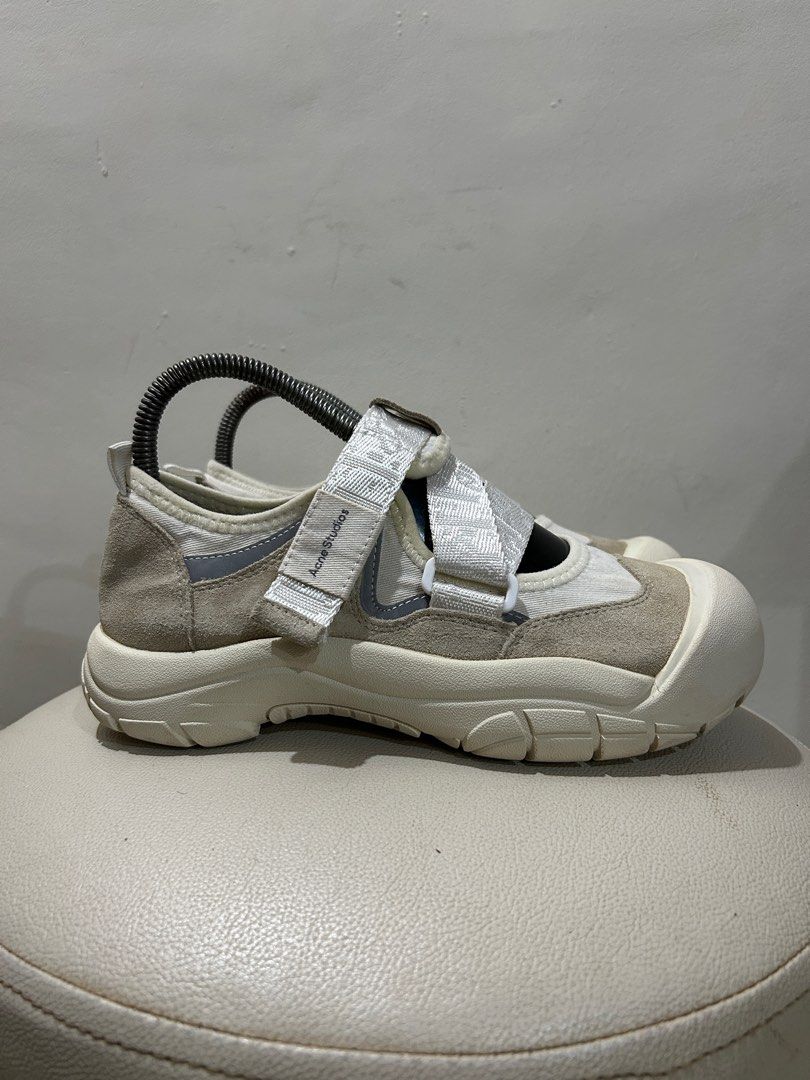 ACNE STUDIOS Cross Strap Hiking Sneakers (Category: Sneakers & Footwear) located in Cagayan de Oro. Submitted by oracle_archives (Listing ID 1361331668, Image 1). Description: ACNE STUDIOS Cross Strap Hiking Sneakers Size 37eu-38eu on tag Minimal wear no major issue .
