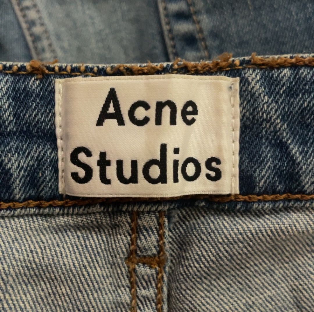 Acne Studios Row Carter Pants (Category: Luxury Apparel) located in Bacolod City. Submitted by cast.archives (Listing ID 1361241464, Image 3). Description: Acne Studios Row Carter Pants Size: waistline- 32” length- 37” inseam- 26” leg opening- 7” Condition: Excellent Flaw: None 2,500+shipping fee.