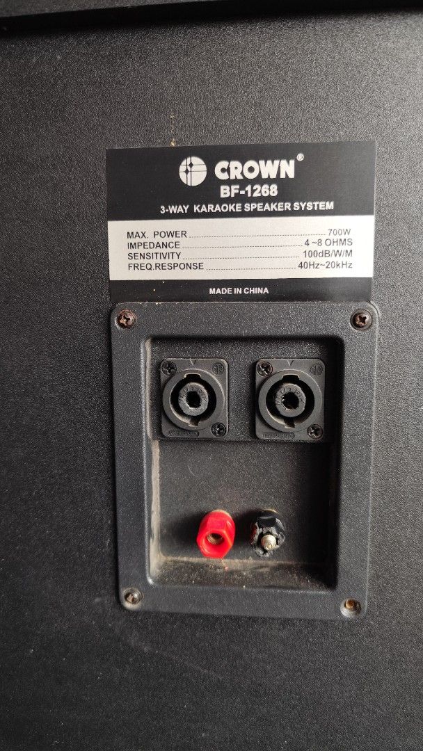 Amplifier + speaker set (Category: Soundbars, Speakers & Amplifiers) located in Taguig. Submitted by chaitosss (Listing ID 1361242616, Image 3). Description: Price is negotiable po. set na po, 2 speakers and amplifier po. Rfs: Tambak nalang po, ginagamit lang pag new year and pasko. Working po! ^_^.