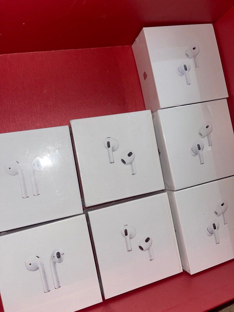 Apple Airpods Premium Quality (Category: Headphones & Headsets) located in Manila. Submitted by deadboy1999 (Listing ID 1361347611, Image 2). Description: Airpods Gen 2 - 1000 Airpods Gen 3 - 1400 Airpods Pro 1 - 1800 Airpods Pro 2 - 2000.