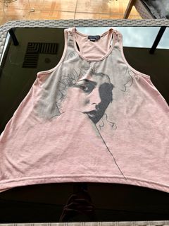(Category: ) located in . Submitted by ohsofancy777 (Listing ID 1361206929, Image 1). Description: .
