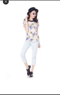(Category: ) located in . Submitted by apparel-spree (Listing ID 1361301017, Image 1). Description: .