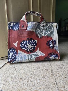 (Kategori: ) berada di . Dikirim oleh alvishop_ (ID iklan 1355472600, Gambar 1). Deskripsi: .