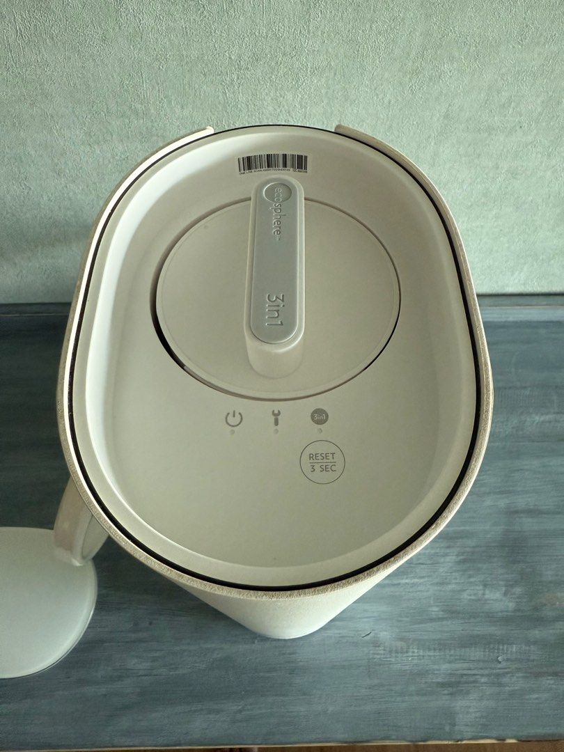 Ecosphere by NU Skin (Category: Water Purifiers & Dispensers) located in Pasig City. Submitted by dreamstudios (Listing ID 1361349919, Image 3). Description: Upgrade your tap water with the EcoSphere Water Purifier – a compact, high-performance purifier with 4-stage ultra purification that eliminates up to 99.9999% of bacteria. Key Features: • 4-Stage Purification: UV lamp + 3-in-1 cartridge filters out bacteria, chlorine, cysts, and particulates