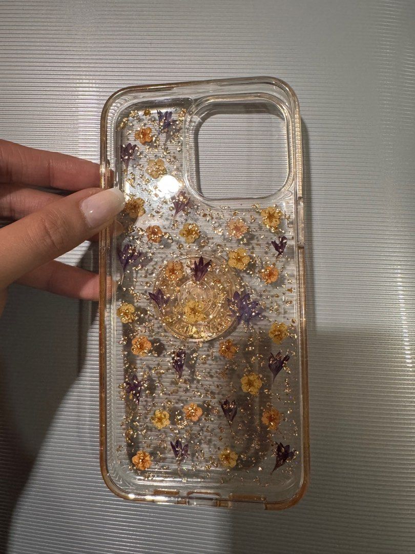 iPhone 15 pro max Floral Case with grip (Category: Cases & Sleeves) located in Quezon City. Submitted by mkstudio88 (Listing ID 1361322848, Image 2). Description: .