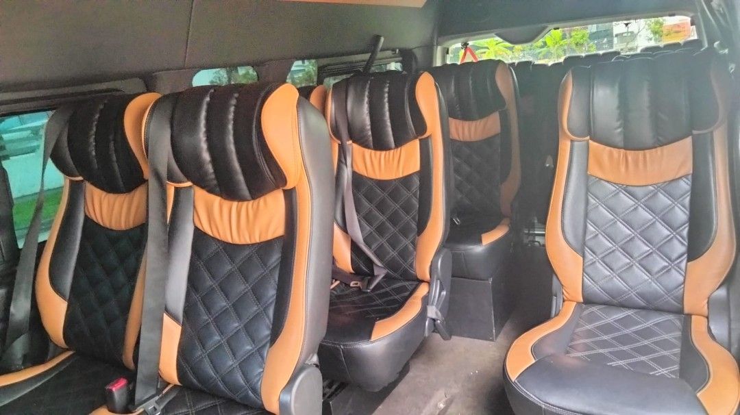 Hiace HighRoof Combi Rent62885347480963111