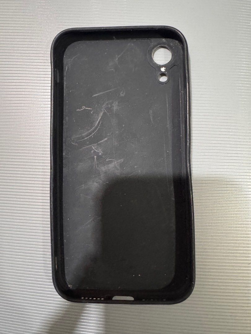 iPhone XR case Karl Lagerfeld Black (Category: Cases & Sleeves) located in Quezon City. Submitted by mkstudio88 (Listing ID 1361323279, Image 3). Description: .