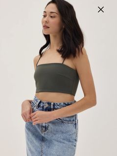 (Category: ) located in . Submitted by nanowardrobe (Listing ID 1361220442, Image 1). Description: .