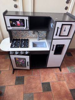 (Category: ) located in . Submitted by mandysg (Listing ID 1361316364, Image 1). Description: .