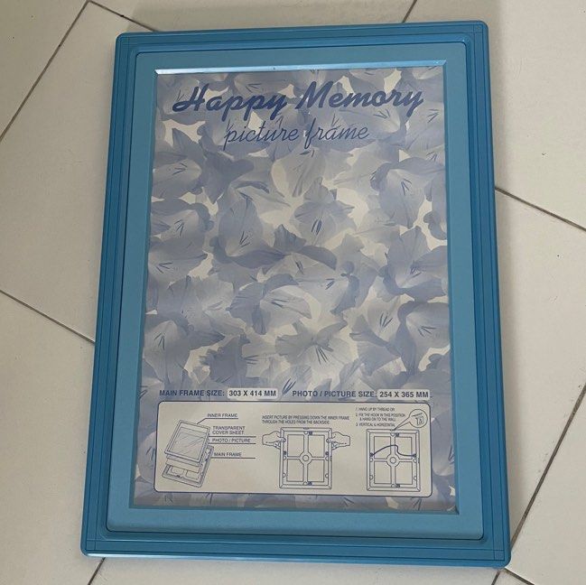 Picture frames (White/Blue)64885410748034112