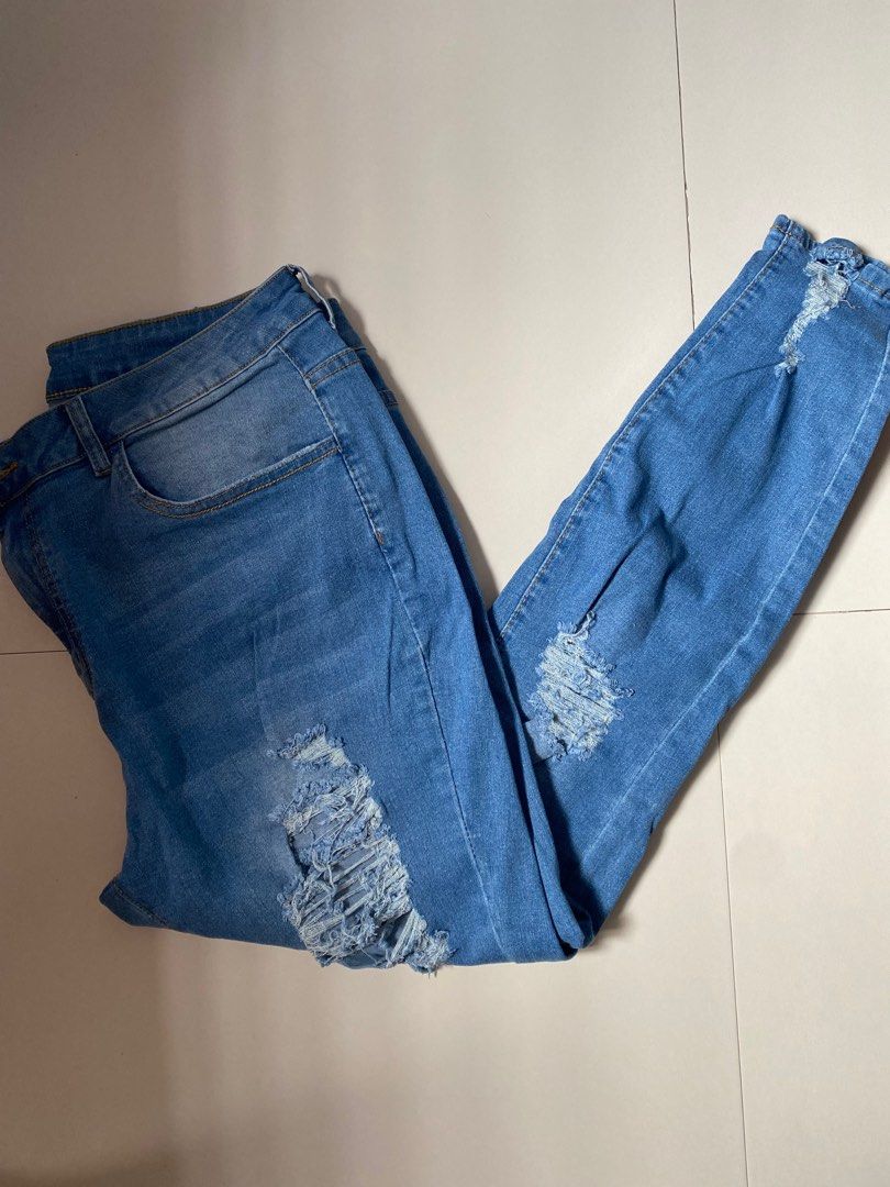 Plus size pants (Category: Jeans) located in Makati City. Submitted by blairedm (Listing ID 1361202017, Image 2). Description: Plus size pants and dress. 2xl-3xl. For take all (12pcs in total).